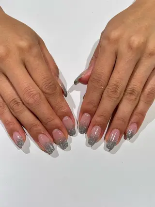 ネイル REINA .のネイルデザイン