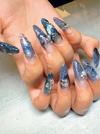 ネイル nail salon FROSCH所属・FROSCH/ Seinaのネイルデザイン