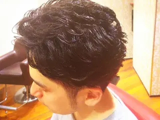 ショート パーマ メンズ 山田 憲のヘアスタイル