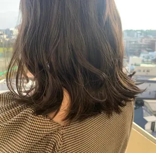 ミディアム カラー 透けるカラー💐 maeのヘアスタイル