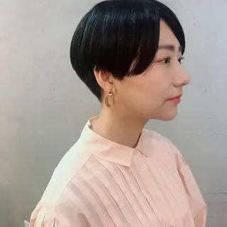 ショート 長井 美佳のヘアスタイル