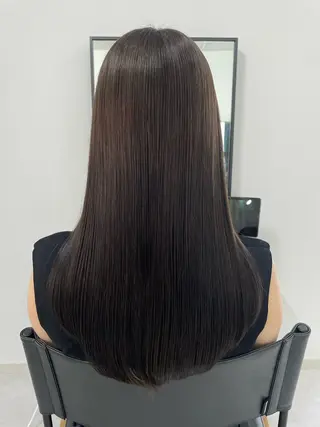 ロング Mina/岡山/矯正 ブリーチ/レイヤーのヘアスタイル