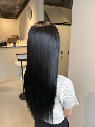 ロング 井手上 陽菜のヘアスタイル