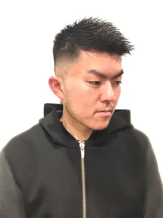 ショート ゼロスバーバーショップ所属・予約1000件超 ✨メンズパーマのヘアスタイル