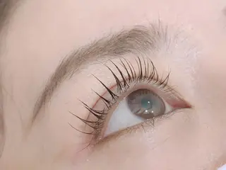 マツエク・マツパ Luxe eyelash＆beauty 横浜所属・Ando Miuのマツエク・マツパデザイン