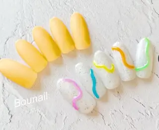 ミディアム ネイル＆アイラッシュ ボネール Bounail 田町・三田店所属・Okochi 💅🏻✨のネイルデザイン