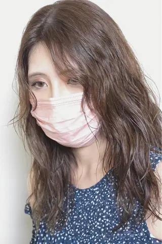 セミロング カラー パーマ 土居 正季のヘアスタイル