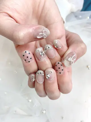 ネイル Nailsalon mui.所属・中家 亜紗子のネイルデザイン