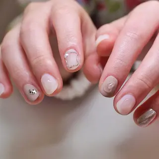 ショート ネイル Baku Nailsのネイルデザイン