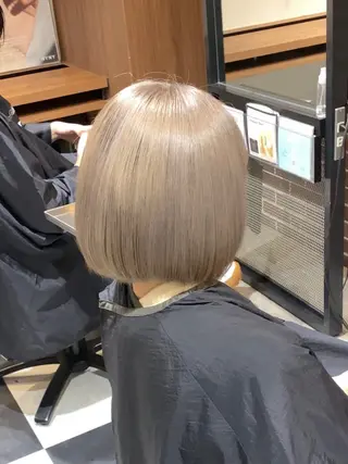 ミディアム 透明感ブリーチ/ メンズパーマのヘアスタイル