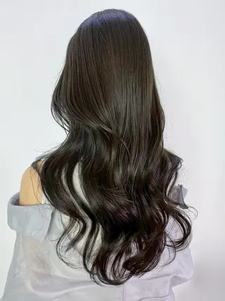 セミロング カラー ITby ALBUM 北千住店のヘアスタイル