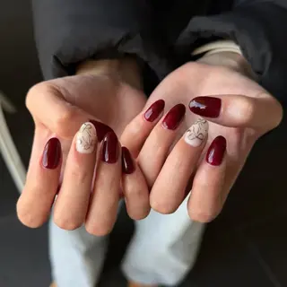 ネイル 藤村 美玖のネイルデザイン