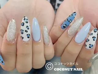 ネイル 神田 ココナッツのネイルデザイン