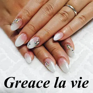 ロング カラー パーマ ヘアアレンジ キッズ ネイル マツエク・マツパ Greace la vie所属・Greace  la vieのネイルデザイン