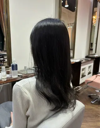 ロング 勝田 沙耶のヘアスタイル