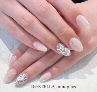 ネイル B☆STELLA たまプラーザ 丸山のネイルデザイン