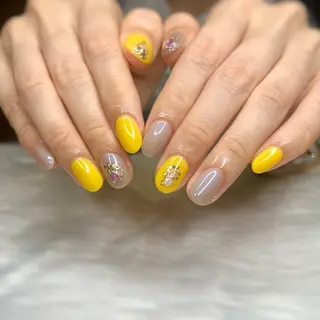 ネイル vary clue所属・nailist🌻 YUKARIのネイルデザイン