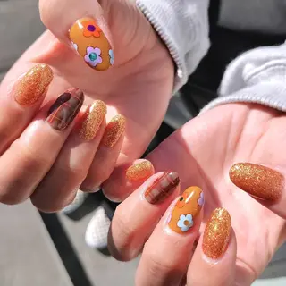 ネイル rokunana 佐野のネイルデザイン