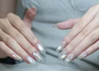 ネイル Trang An Nail Salon所属・チャン アンのネイルデザイン