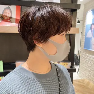 ショート カラー 【ショート、艶髪】 新海龍哉のヘアスタイル