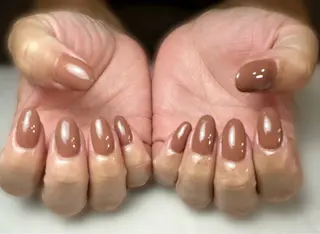 ネイル BURGUNDY hitomiのネイルデザイン