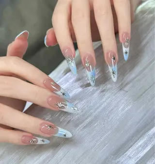 ネイル D-BEAUTY Nailsalonのネイルデザイン
