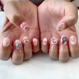 ネイル 💎🐰 saki. m 🐰💎のネイルデザイン