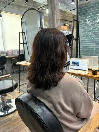 セミロング パーマ 村本 優依のヘアスタイル