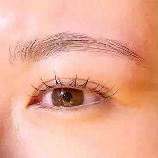 マツエク・マツパ mika❤︎まつげ| 眉毛|束感のマツエク・マツパデザイン