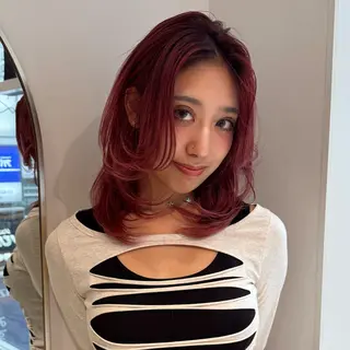 ミディアム 大澤 玲唯のヘアスタイル