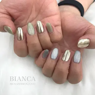 ネイル Bianca🫧 SHIMIZU🩰のネイルデザイン