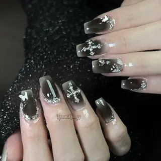 ネイル Dark Honey nozomiのネイルデザイン