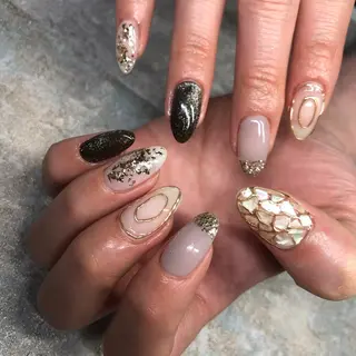 ロング カラー ヘアアレンジ キッズ ネイル マツエク・マツパ 福田 加奈のネイルデザイン