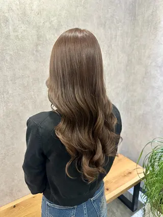 ロング MOURI CHISATOのヘアスタイル