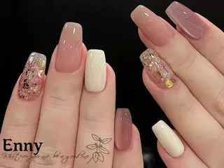 ネイル Enny ネイルサロンのネイルデザイン