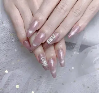 ネイル ❤️🔥長さだし専 門店queensのネイルデザイン