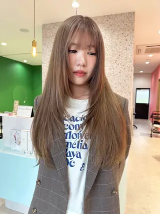 ロング mOre所属・鎌田 里緒奈のヘアスタイル