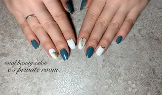ネイル LAVISH nail salonのネイルデザイン