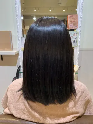 ミディアム カラー 高橋友里亜 /フリーランスのヘアスタイル