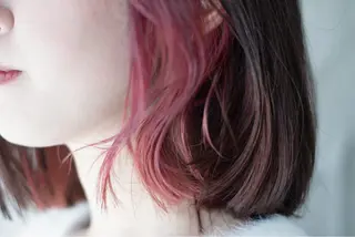 ショート カラー 木村 南葵のヘアスタイル