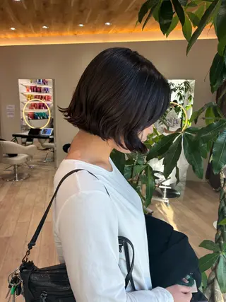 ショート 👩🏽‍🦱✨ボブ /パーマ/layerのヘアスタイル