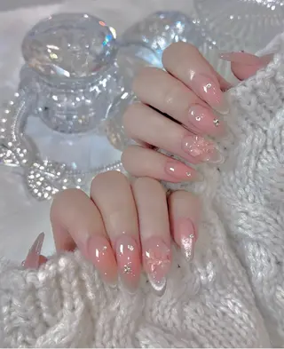 ネイル Lyna 池袋のネイルデザイン