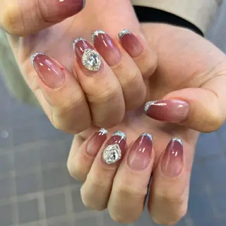 ネイル 河野 弥月のネイルデザイン