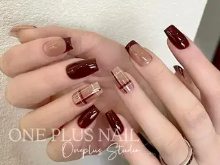 ネイル One plus StudioNailのネイルデザイン