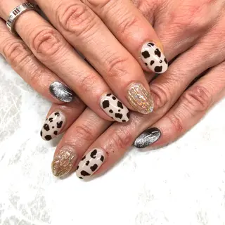 ネイル ユリシスネイル 担当近藤のネイルデザイン