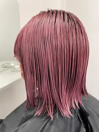 ミディアム カラー laff 新宿所属・ボブ/ケアパーマ/ レイヤー/縮毛矯正のヘアスタイル