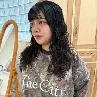 ロング パーマ －LOMARLIE－ YUKIのヘアスタイル