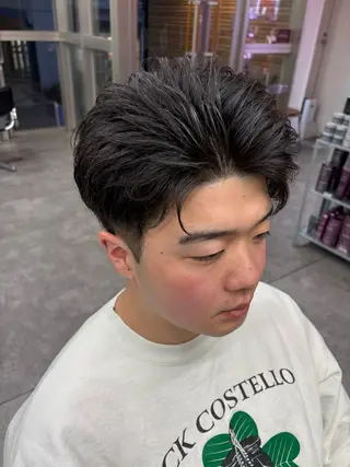 ショート カラー パーマ メンズ メンズパーマ特化 🔥韓国ヘア職人🔥のヘアスタイル