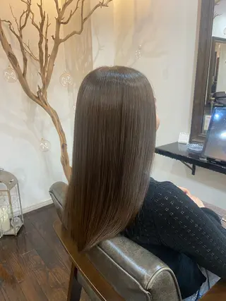 セミロング Lamana所属・透明感カラー/ 加瀬たまものヘアスタイル