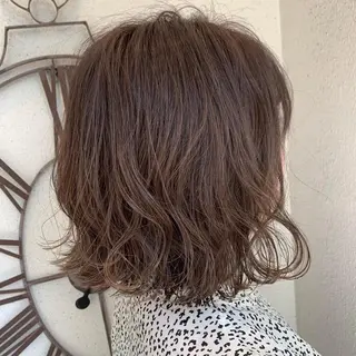 ミディアム カラー Sanctuary 南森町店のヘアスタイル